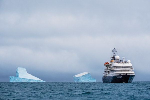Join Erin in Antarctica for a Floating Photo Festival!